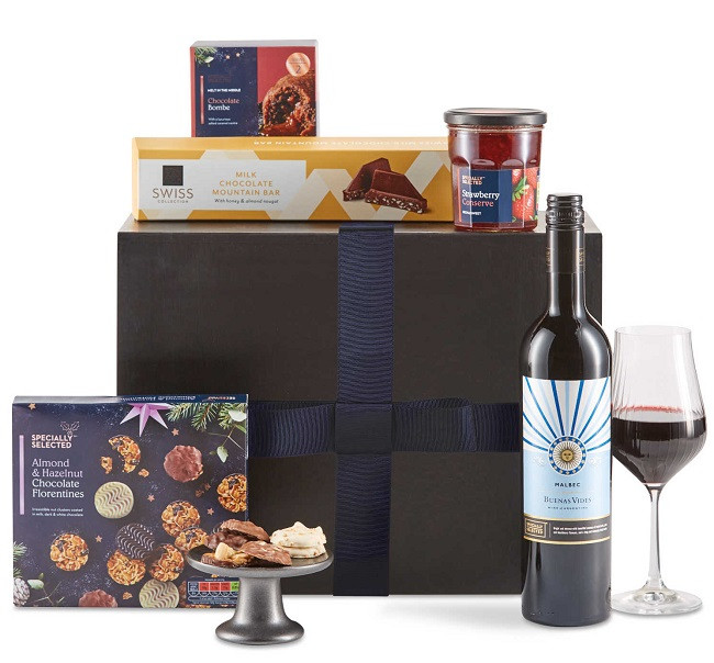 Aldi hampers deals